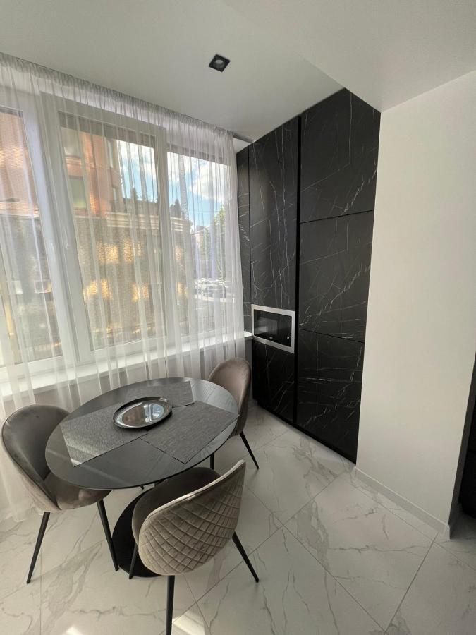 Апартаменти Люкс3 Khmelʼnytsʼkyy Exterior foto